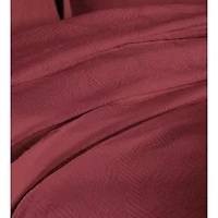 SUPERIOR® Victory Medallion Matelasse Traditional Floral Bedspread