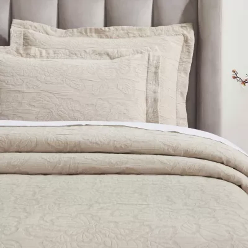 SUPERIOR® Hibiscus Matelasse Cotton Tropical Floral Bedspread