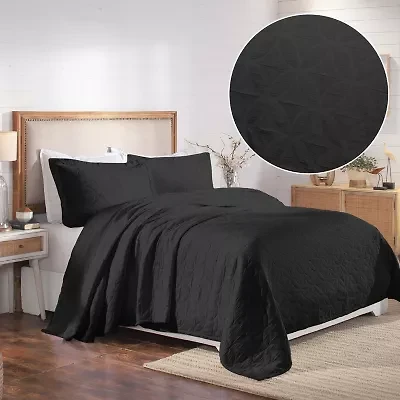 SUPERIOR® Serenity Oversized Matelasse Solid Texture Jacquard Bedspread