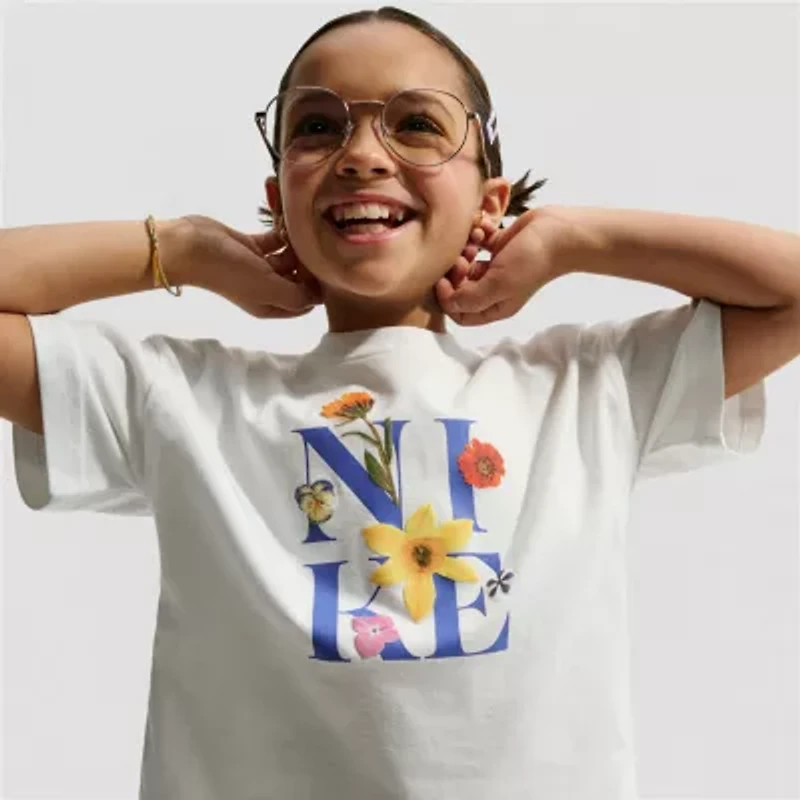 Nike Big Kid Girls Crew Neck Short Sleeve Regular Fit Graphic T-Shirt