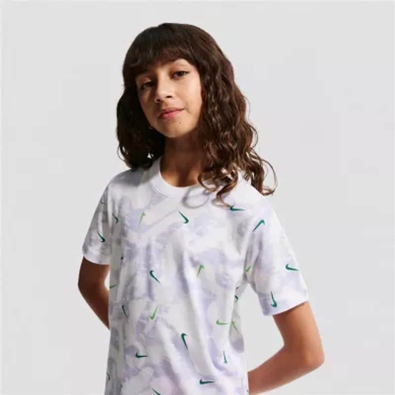 Nike Club Unisex Crew Neck Short Sleeve Regular Fit Graphic T-Shirt