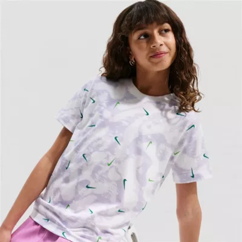 Nike Club Unisex Crew Neck Short Sleeve Regular Fit Graphic T-Shirt