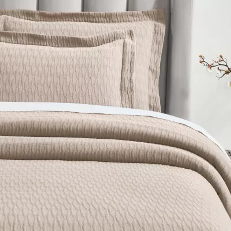 SUPERIOR® Calvert Cotton Lattice Geometric Jacquard Bedspread