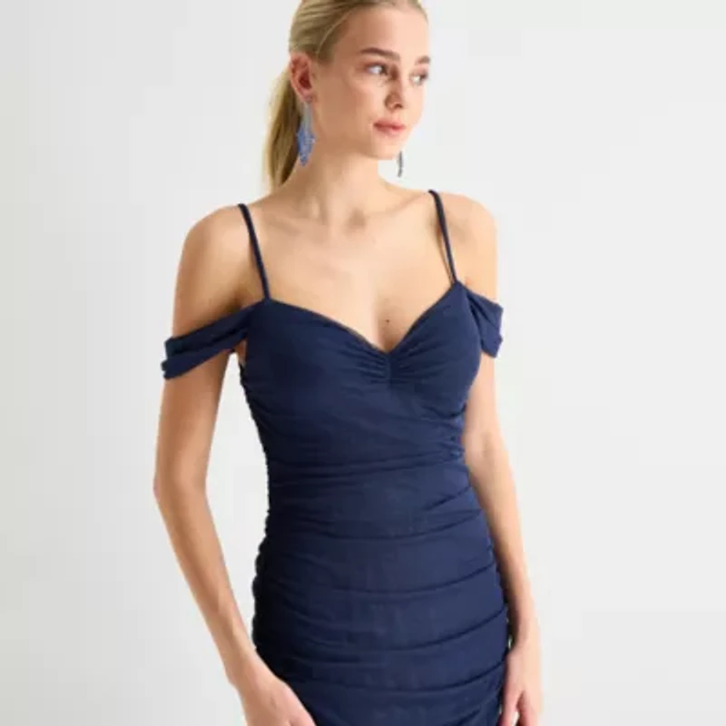 Radiante Couture Womens Juniors Sleeveless Bodycon Dress