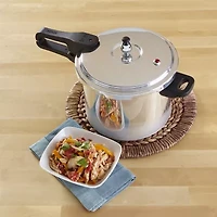 IMUSA 7-qt. Stovetop Pressure Cooker with Lid