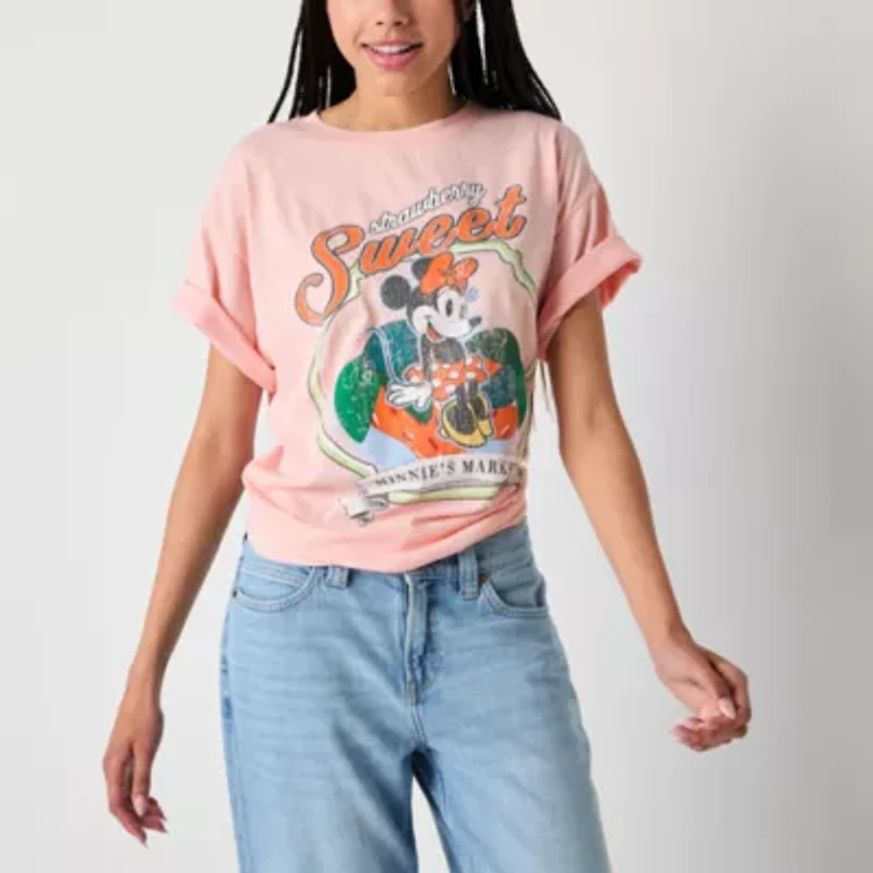 Minnie Mouse Strawberry Market Boyfriend Tee Womens Crew Neck Short Sleeve Regular Fit Minnie Mouse Juniors Graphic T-Shirt
