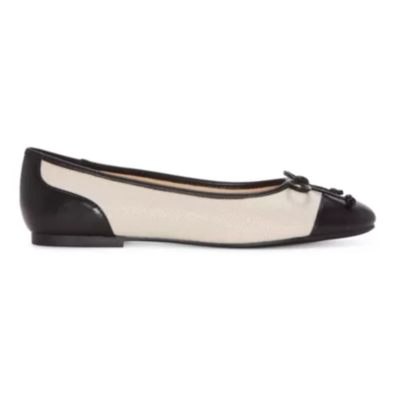 Liz Claiborne Franda Womens Round Closed Toe Ballet Flats