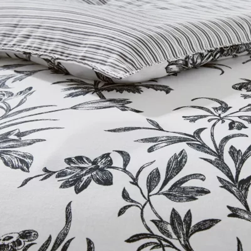 Laura Ashley Amberley Floral Midweight Comforter