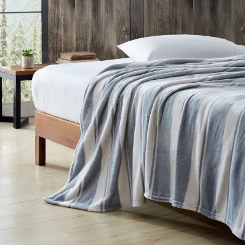 Eddie Bauer Stones Stripe Coverlet