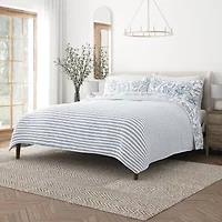 Casual Comfort Pattern Modern Reversible Quilt Set
