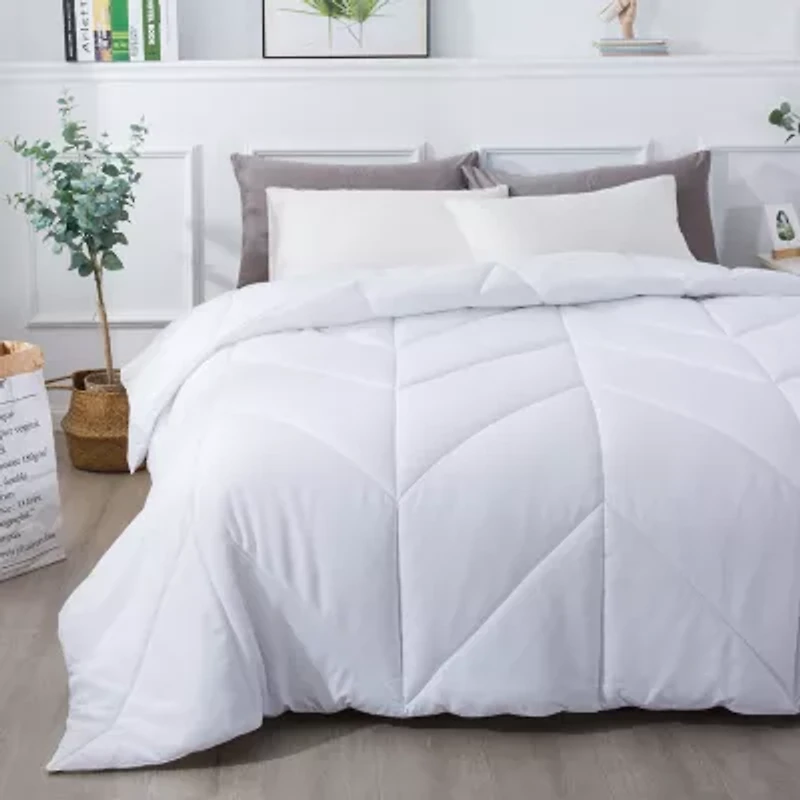 St. James Home Chevron Stitch Midweight Hypoallergenic Comforter