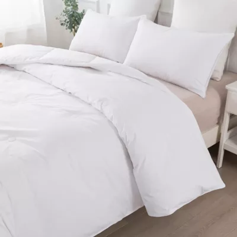 St. James Home Button Stitch Midweight Hypoallergenic Comforter