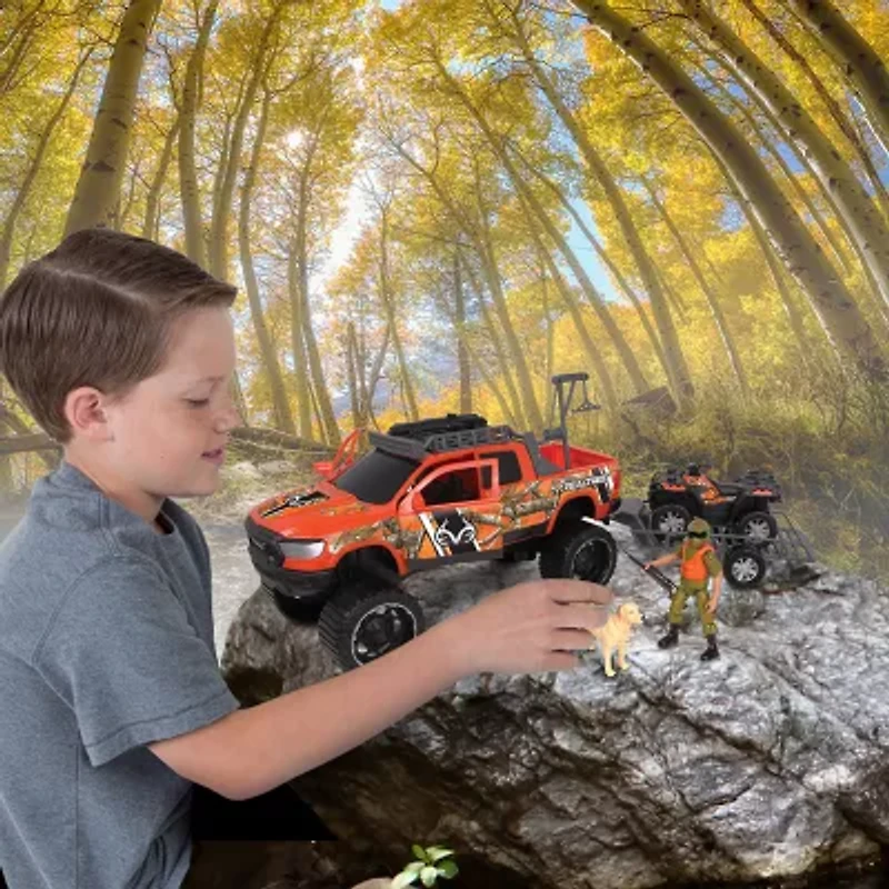 Realtree Hunting Playset Ram 1500 With Dog 10-pc. Toy Playset