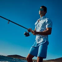 IZOD Sunshield Performance Mens Short Sleeve Regular Fit Stretch Fabric Button-Down Shirt