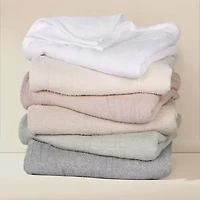 SUPERIOR® Tanta Modern Circles Woven Coverlet