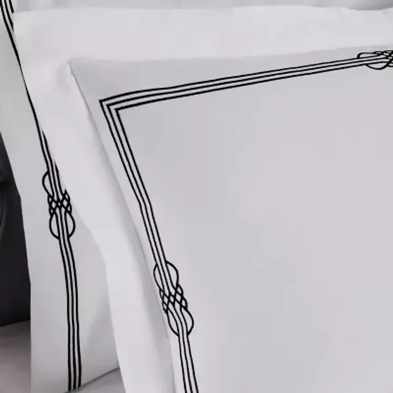 SUPERIOR® Moonlawn Cotton Embroidered Floral Duvet Cover