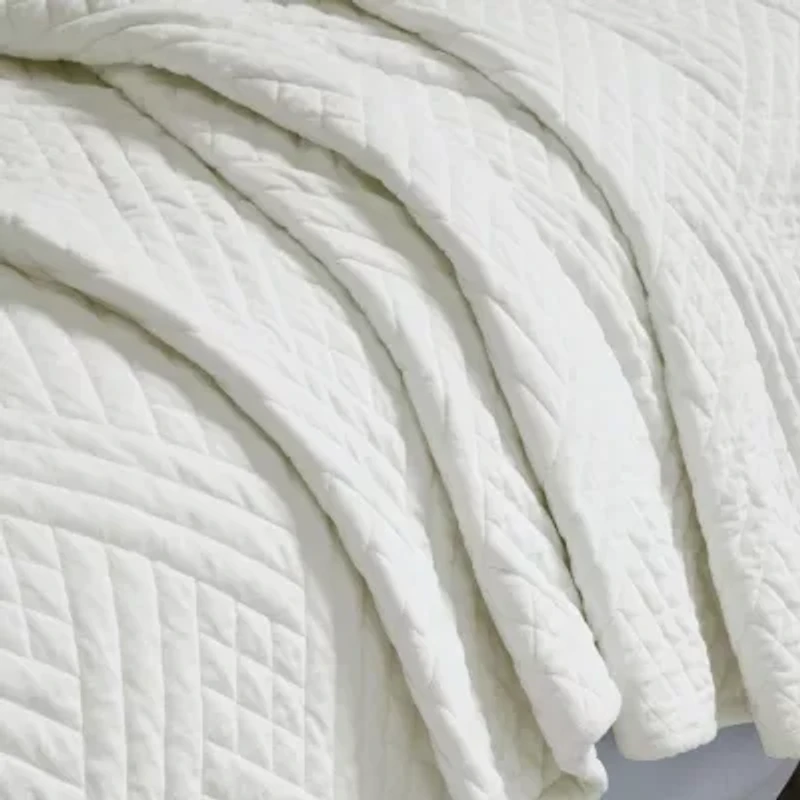 SUPERIOR® Karina Cotton Velvet Geometric Glam Quilt