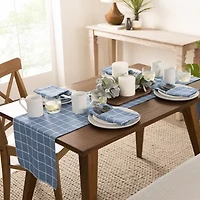 Fieldcrest Window Pane Table Runner