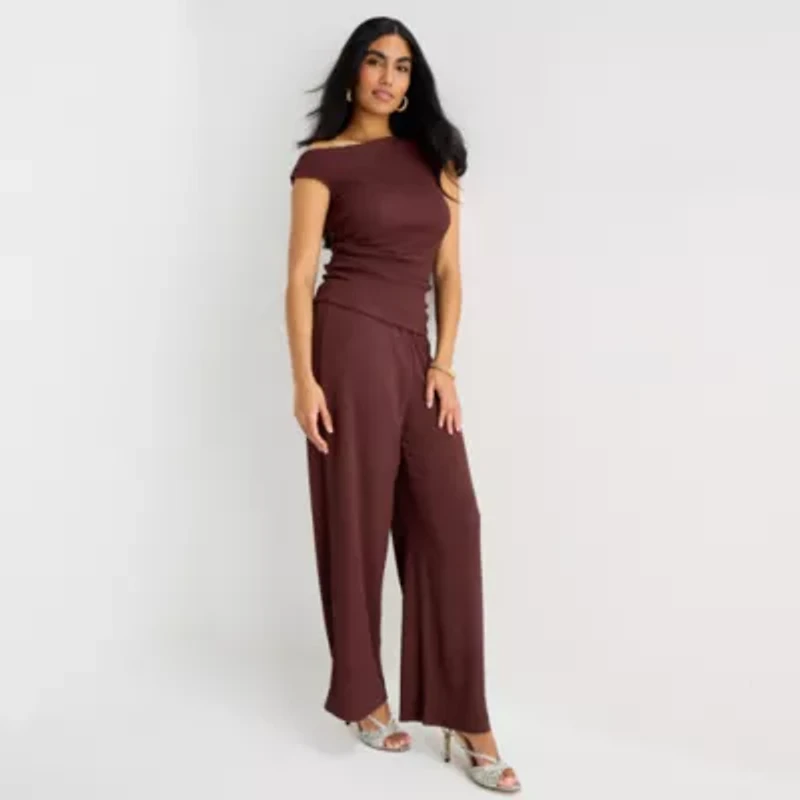 Bold Elements Womens Asymmetrical Neck Short Sleeve Blouse