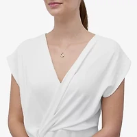 Limited Quantities! Womens 10K Gold Flower 18 Inch Pendant Necklace