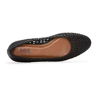 a.n.a Mabrey Womens Closed Toe Ballet Flats