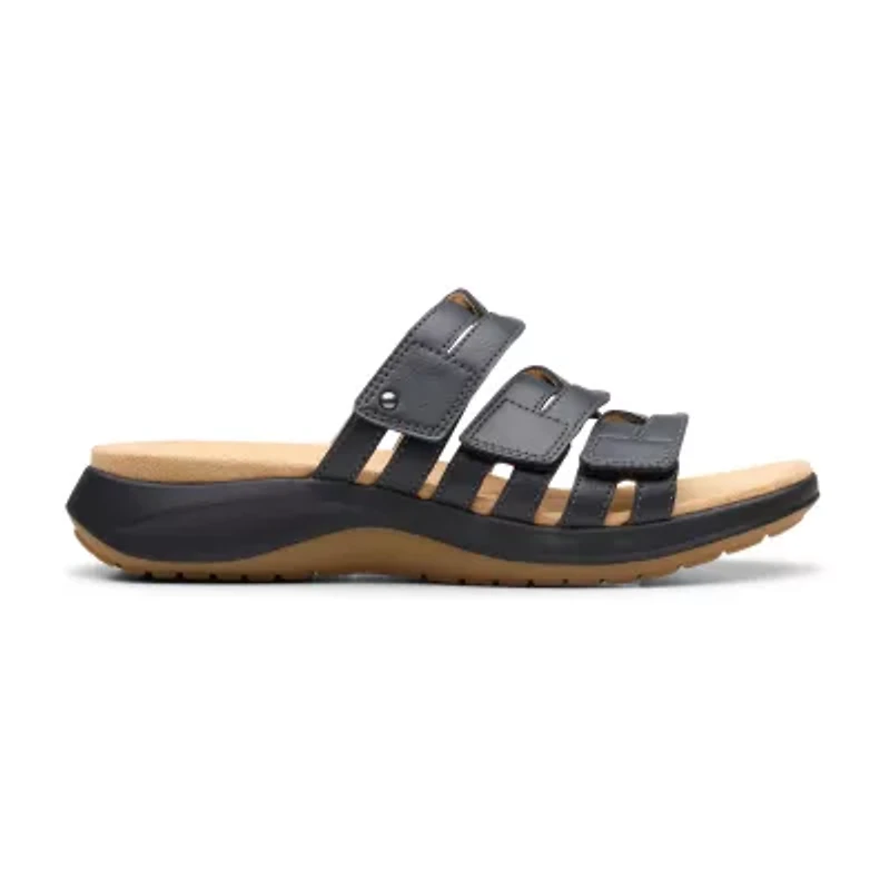 Clarks Womens Maelynn Flat Sandals