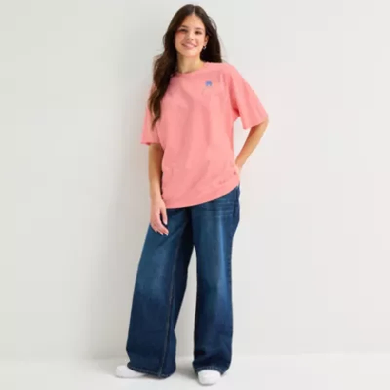 Arizona Womens Juniors Crew Neck Short Sleeve Oversized Graphic T-Shirt