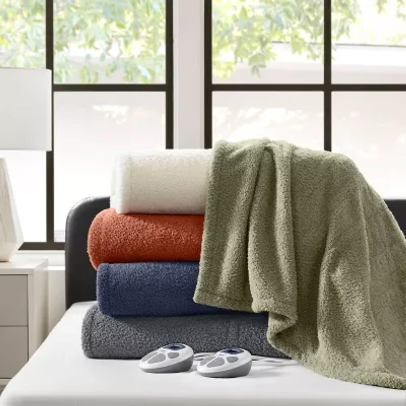 Serta® Dream Soft Heated Midweight Blanket