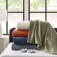 Serta® Dream Soft Heated Midweight Blanket