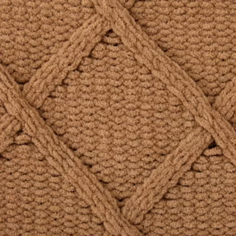 Linden Street Lattice Throw