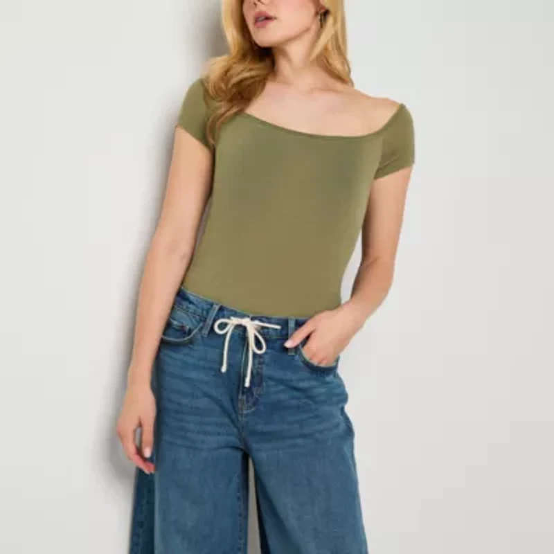 a.n.a Womens Scoop Neck Short Sleeve T-Shirt