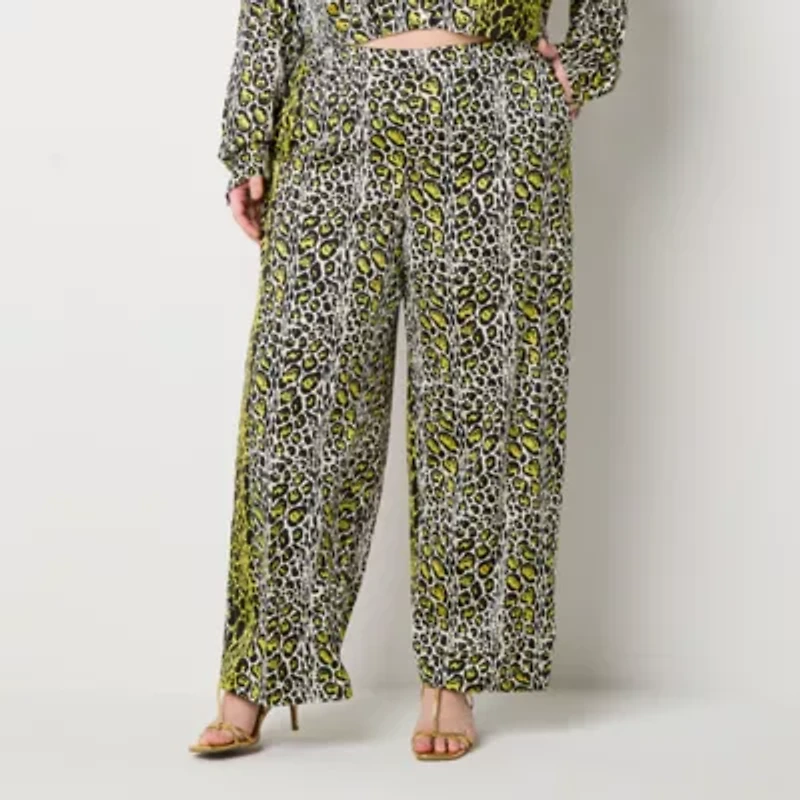Bold Elements Womens Plus Straight Mid Rise Trouser