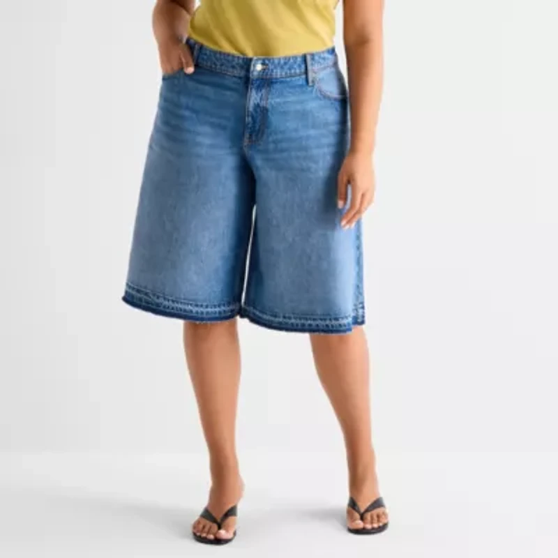 Ashley Graham Womens 14" Plus Denim Short
