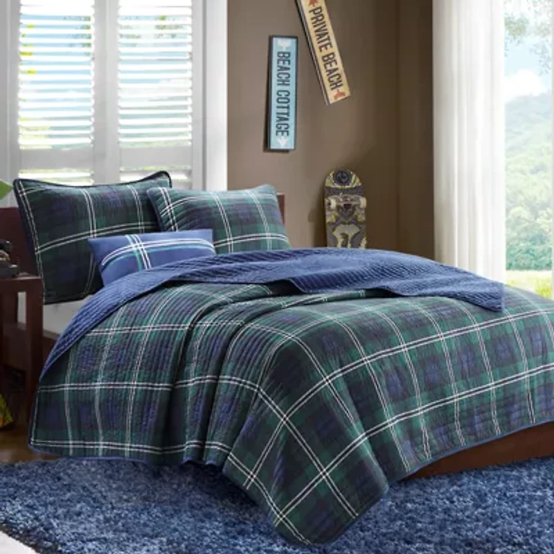 Intelligent Design Cameron Plaid Quilt Set with Throw Pillow