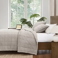 Brooklyn Loom Matte Cotton Velvetbox Stitch Easy Care Quilt Set