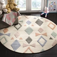 Safavieh Kids Collection Myron Geometric Round Area Rug