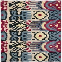 Safavieh Ikat Collection Eirann Geometric Square Area Rug