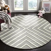 Safavieh Kids Collection Seachlann Geometric Round Area Rug