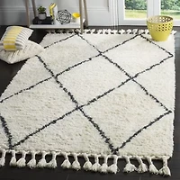 Safavieh Casablanca Collection Angela Geometric Area Rug