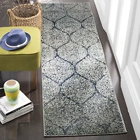 Safavieh Madison Collection Carmen Geometric Runner Rug