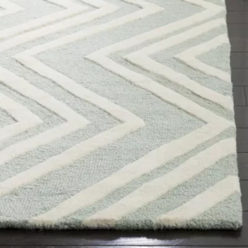 Safavieh Kids Collection Donal GeometricSquare Area Rug