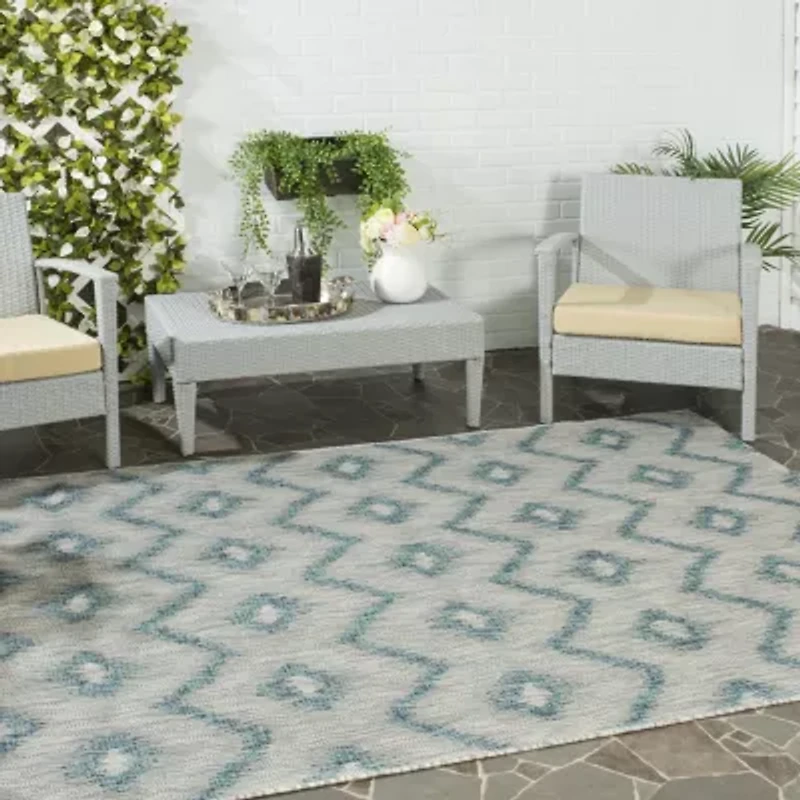 Safavieh Courtyard Collection Lexine Chevron Indoor/Outdoor Area Rug