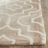 Safavieh Dip Dye Collection Devnet Geometric Area Rug