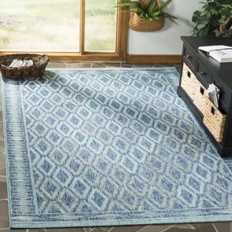 Safavieh Courtyard Collection Trent Geometric Indoor/Outdoor Area Rug