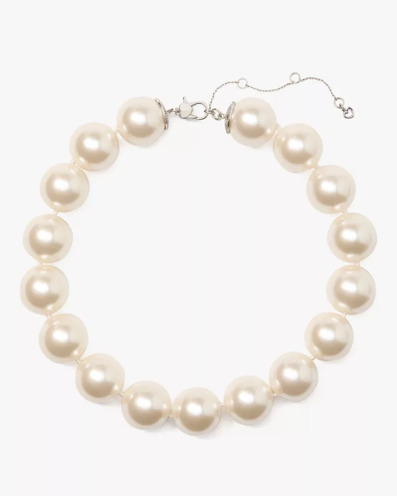 Pearls Please Collar