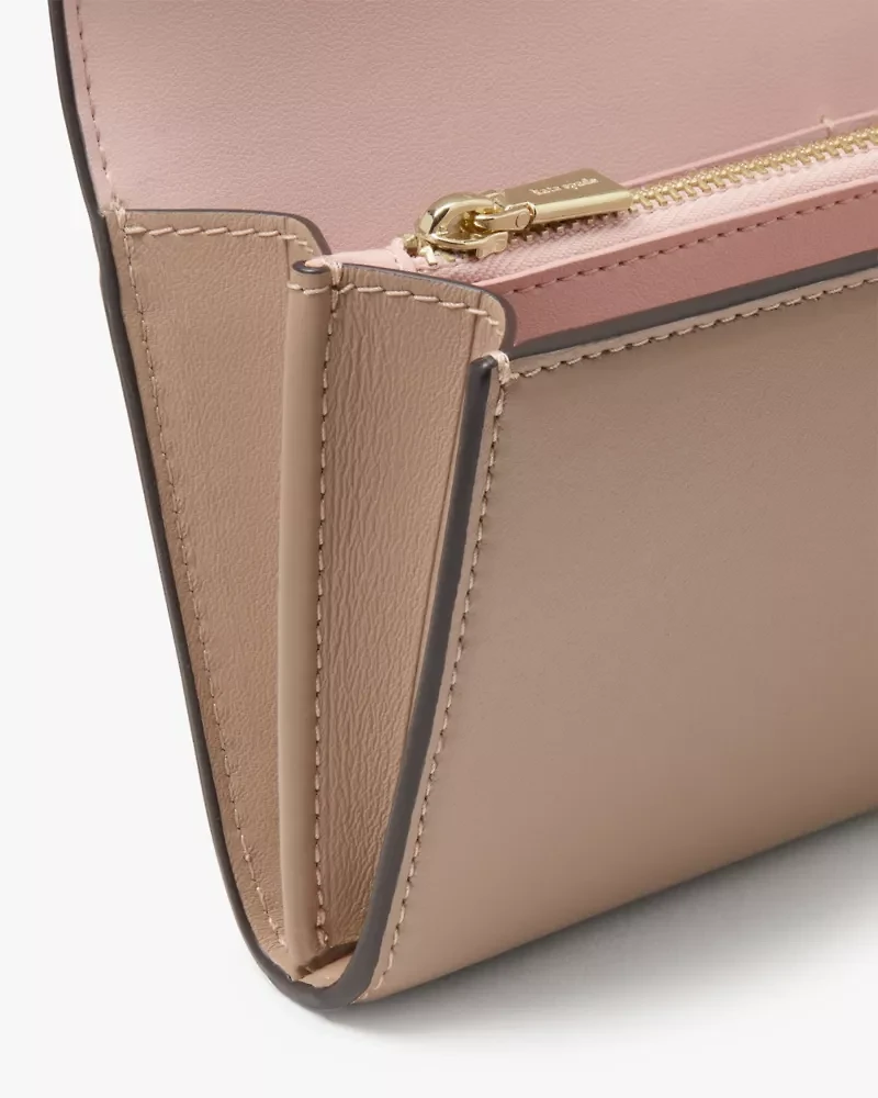 Dakota Flap Continental Wallet