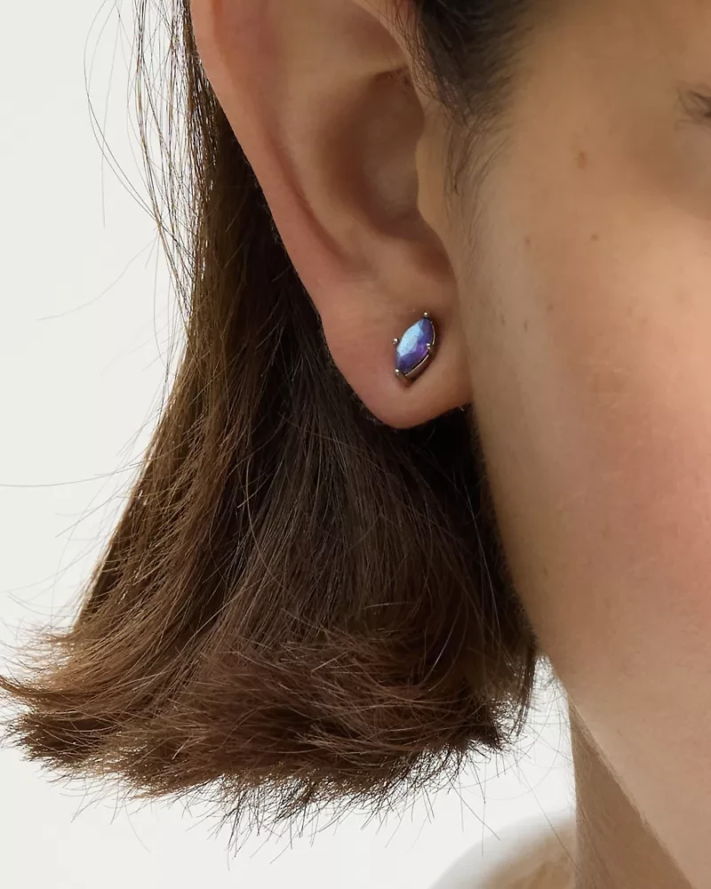 Signature Solitaire Studs