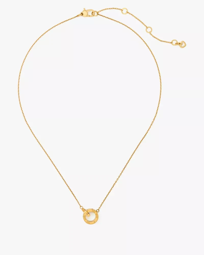 Set In Stone Interlink Pendant
