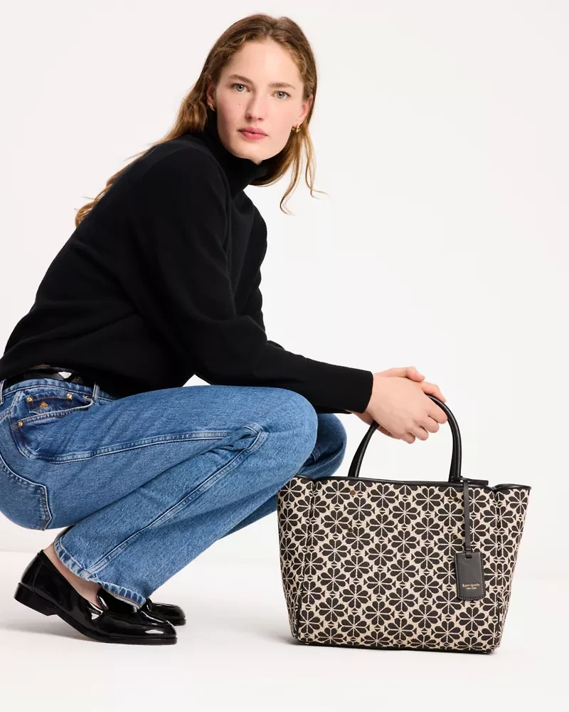 Spade Flower Jacquard Medium Everything Tote