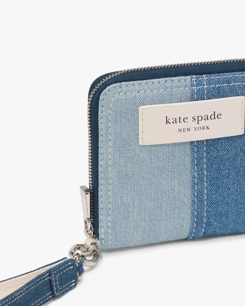Label Small Compact Wristlet